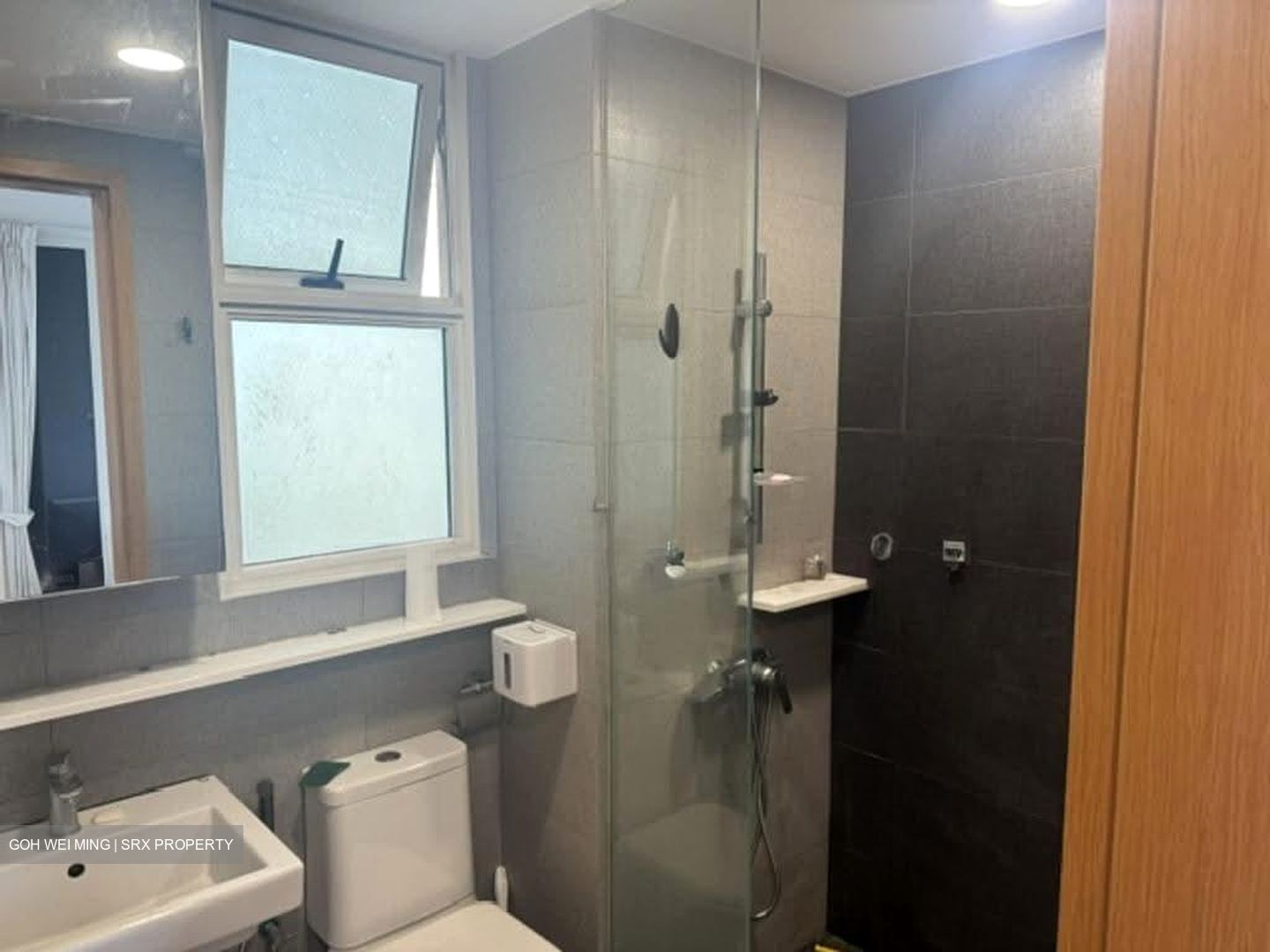 Vacanza @ East (D14), Condominium #607436761